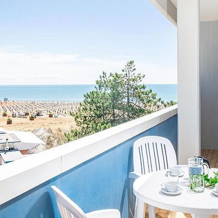 Апартаменты Columbus Vista Mare Бибионе Экстерьер фото